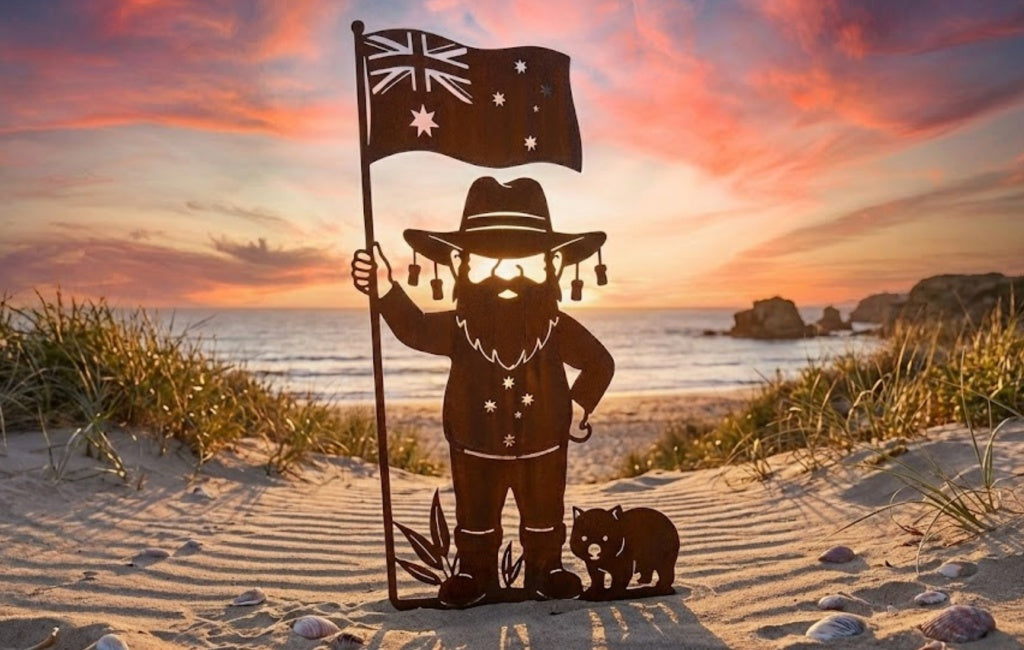 'The True Blue' Aussie Garden Gnome - Image 3 - Sunburnt Steel