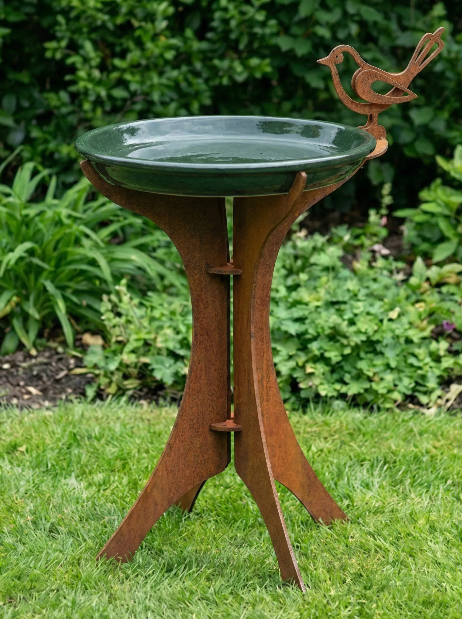 Branching Bird Bath Secondary image