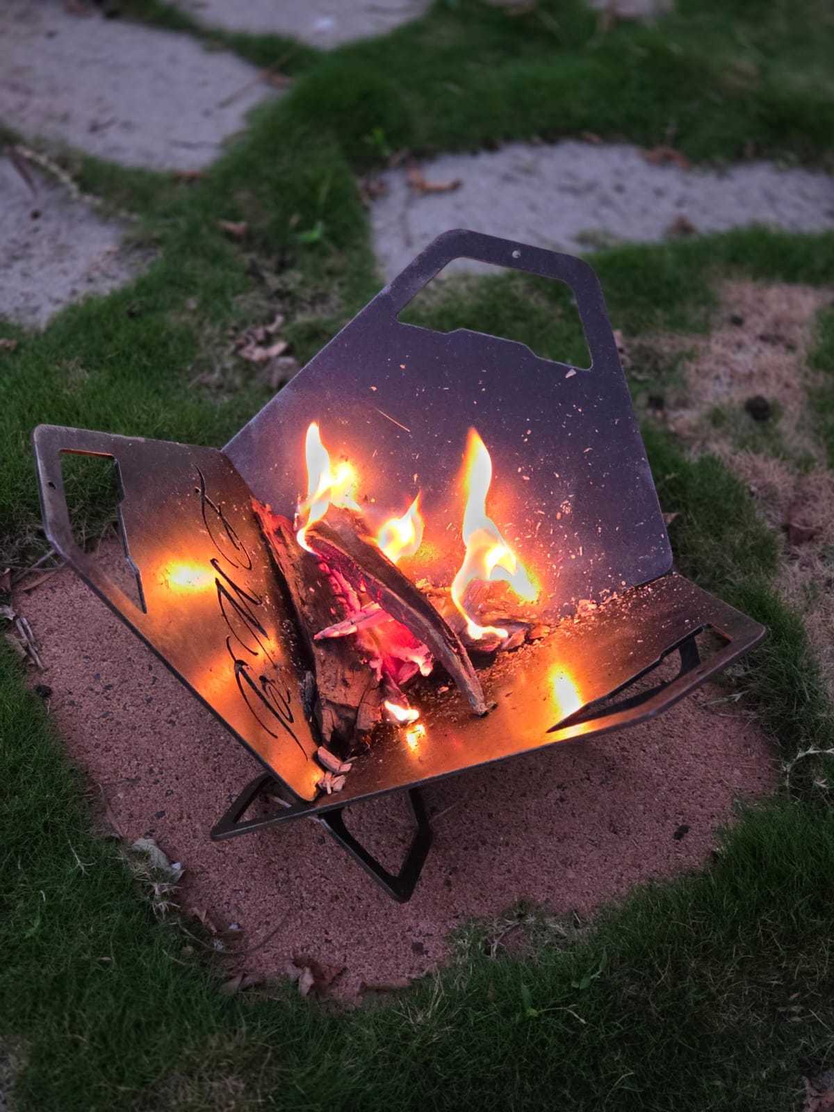 The Hex Grate — Portable Campfire Grill Main image