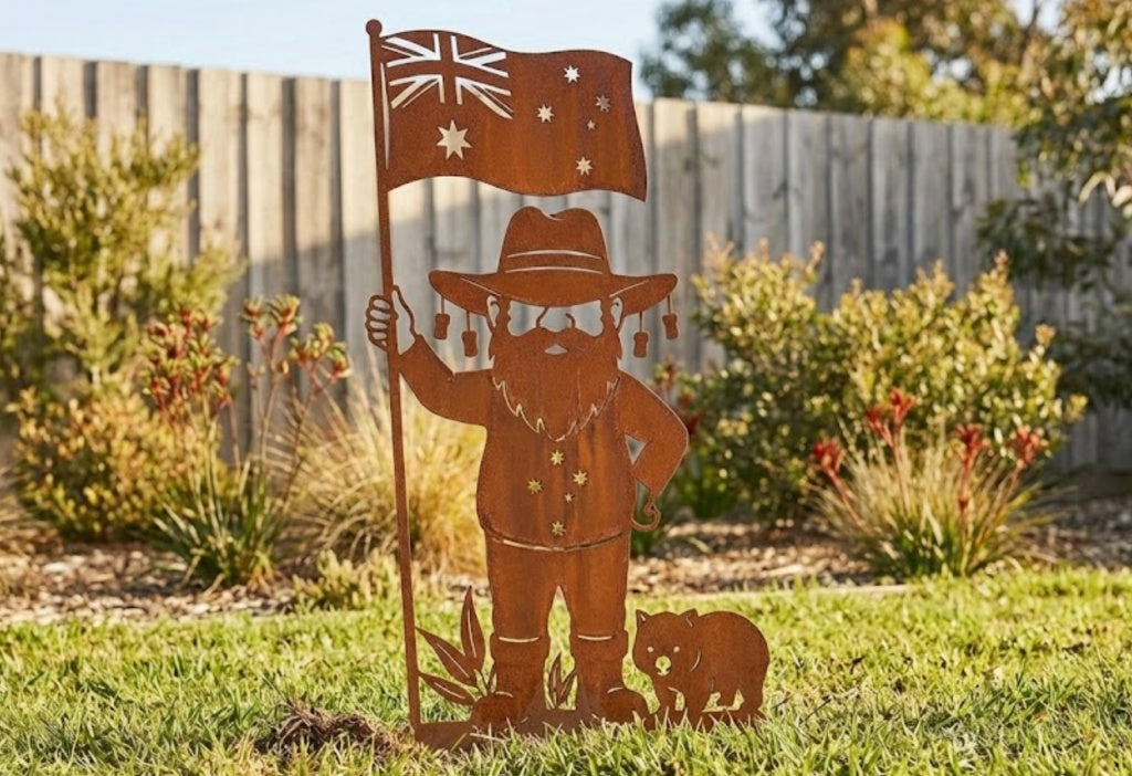 'The True Blue' Aussie Garden Gnome - Image 2 - Sunburnt Steel