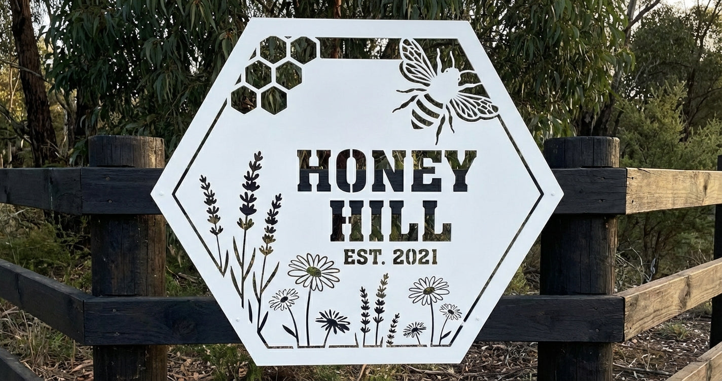 'The Bee Keeper' Honey Farm Sign